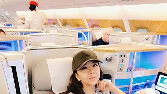 江欽良疼某！？搭商務艙帶小潘潘遊歐