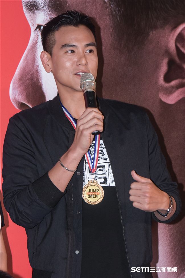 彭于晏出席《翻滾吧！男人》首映記者會 圖／記者林敬旻攝