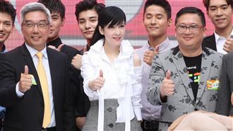 周慧敏寶島跑活動　展現女神親和力