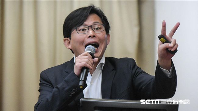 慶富案抽銀根斷尾　黃國昌：還沒結束
