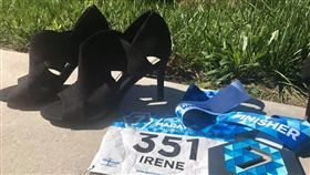 高跟鞋,馬拉松,比賽,金氏世界紀錄,美國,意志力,神人
https://www.facebook.com/photo.php?fbid=10154947182919080&set=pb.741724079.-2207520000.1509080748.&type=3&theater