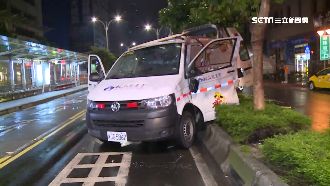 救護車剛出勤…被貨車撞上安全島3傷