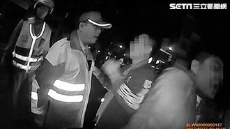 2醉男嗆警「X你娘！」　結果慘了
