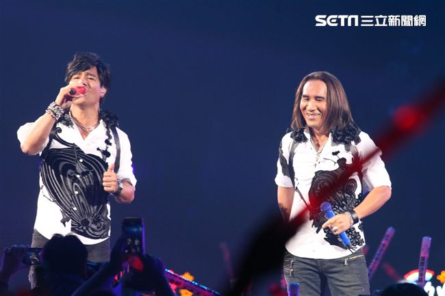 2017動力火車-跟動力合唱台北小巨蛋演唱會。（記者邱榮吉/攝影）