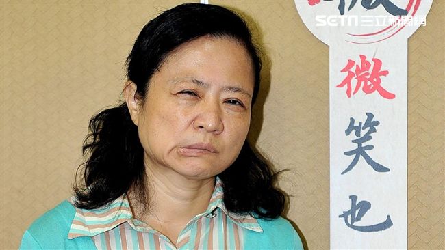 半邊臉癱眼歪嘴斜　天啊！我中風了嗎