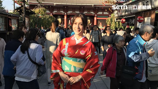 劉奕兒赴日工作　狂被小弟弟搭訕