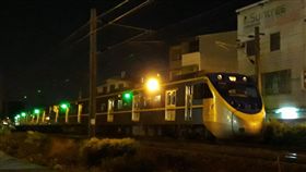 電車線斷落！台鐵台南保安間單線雙向通行　旅客受影響
台鐵事故通報平台臉書