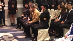 柯文哲出席世大運紀錄片首映記者會 合體行政院長賴清德 看到哽咽 盧冠妃攝