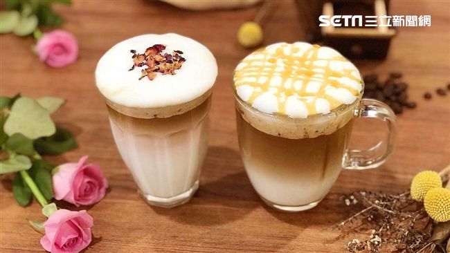 季節限定玫瑰拿鐵　買咖啡就送甜甜圈