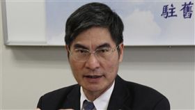 科技部長陳良基訪矽谷　科技部今年推出「博士創新之星LEAP計畫」，選出35位優秀人才來美參加人培科研專案。科技部長陳良基20日到矽谷出席開訓典禮。他強調，未來將加速推動台美之間的高階人才合作。中央社記者張克怡舊金山攝  106年10月20日