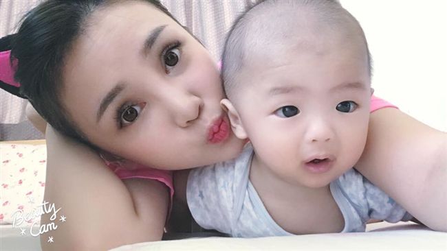愛兒缺氧嘴唇發黑　女星哭著按壓心臟