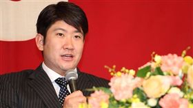 菅野智之獲選澤村賞。（圖／翻攝自巨人推特）