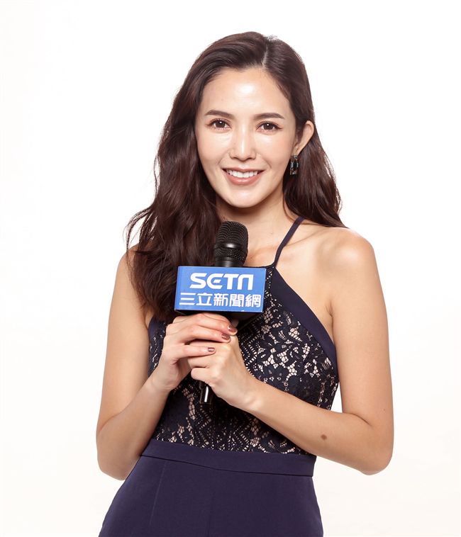 逃婚一百次開播至今！飾演劉美艷的許萌希（拐拐）首次接受三立新聞網獨家專訪。。（記者邱榮吉/攝影）