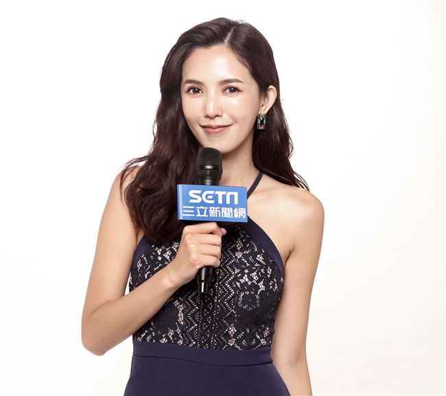 逃婚一百次開播至今！飾演劉美艷的許萌希（拐拐）首次接受三立新聞網獨家專訪。。（記者邱榮吉/攝影）