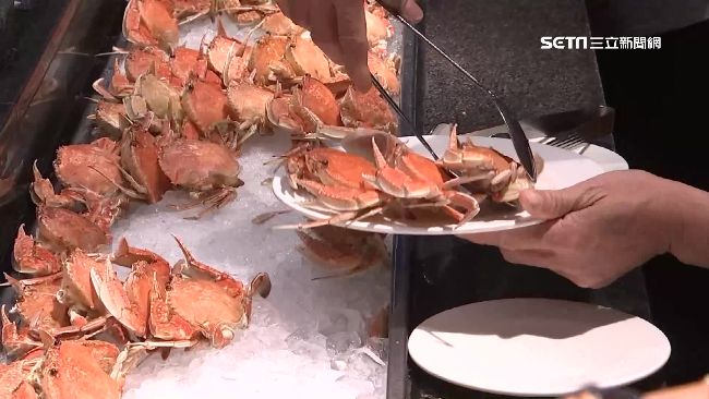 林集團攻高雄　豪華自助餐龍蝦吃到飽