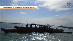 船上同學會,翻船,菲律賓,貝湖 圖／翻攝自《ABS-CBN News》