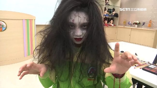 化超逼真恐怖臉妝　5000元起跳