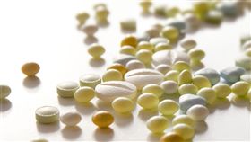 藥
https://www.flickr.com/photos/13519089@N03/4746013895/in/photolist-8eoyzM-3L6c1z-4smcjE-6FjZ7E-fHgphM-oLGMYd-yHSoc-SpSwB7-7Kaxof-6QE9u9-7Zz5VE-TCL1h7-8XWFAL-2dx8Pv-oLGzdH-pexoCJ-jgACo-o3jb4y-5dxTw-9