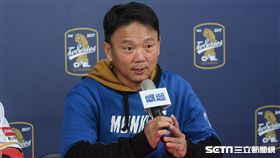 ▲Lamigo總教練洪一中。（圖／記者林敬旻攝）