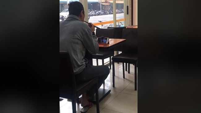 大叔早餐配A片　辣媽發文引正反論戰