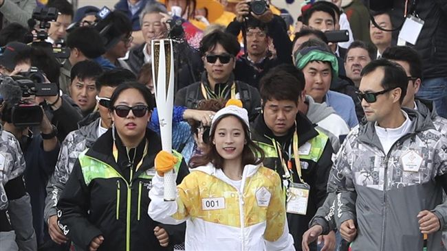 平昌冬奧聖火接力展開　門票銷售不佳