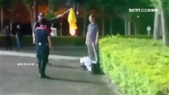 兄弟球迷怒燒應援衣　倒戈披桃猿戰袍