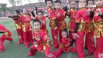 武打明星搖籃　十歲童每日特訓5小時