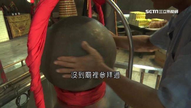 葫蘆廟金龍珠是隕石　護國龍柱露金光