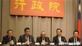 行政院慶富案專案小組公布調查報告，副院長施俊吉。（記者盧素梅攝）