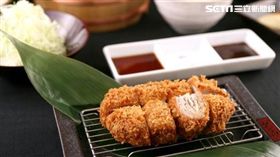 KIMUKATSU的招牌千層炸豬排。（圖／金田餐飲提供）
