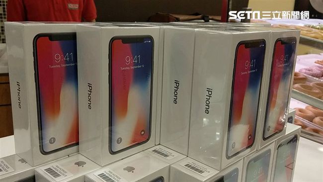 通訊行有iPhoneX　卻沒人買！