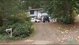 母萬聖節勒斃兒，稱是保護他,房子,窗戶(NEW YORK 影片)