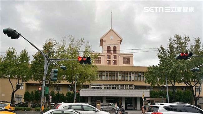 擁巫師執照可消災　她詐嫩妹160萬
