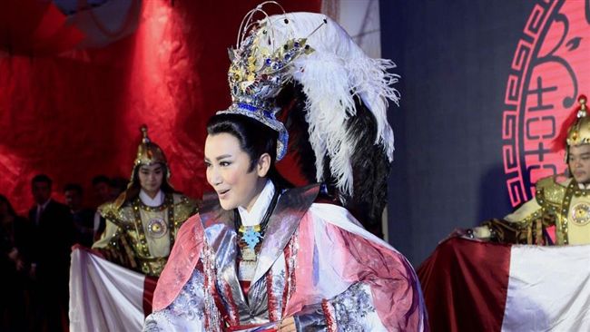 藝術結合婚嫁文化　吸睛盛典揭幕