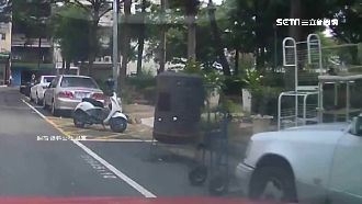 住戶拿金爐佔停車格　嗆有申請趕駕駛