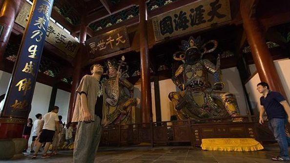 千年寺廟徵小編　他用佛理分析NBA