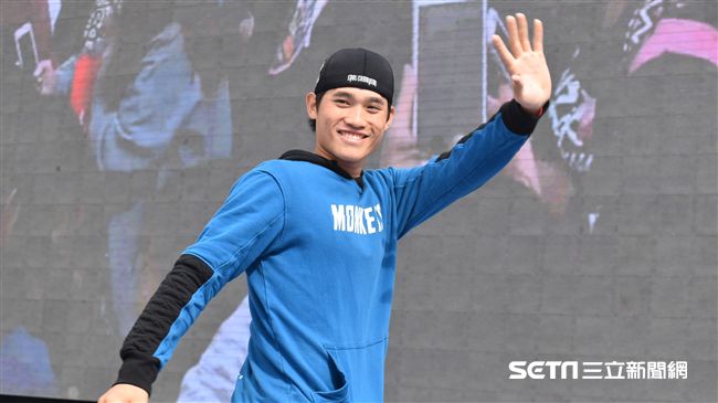 ▲桃猿封王遊行林承飛。（圖／記者王怡翔攝）