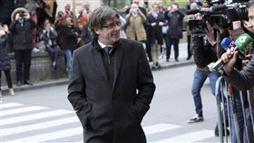西班牙,加泰隆尼亞自治區,獨立,通緝,普第蒙特,Carles Puigdemont,比利時,投案,羈押／達志影像／美聯社