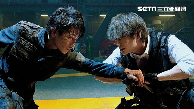 日夯片亞人破億　全台獨家4D這裡看