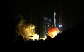 陸北斗三號衛星首射　2020年覆蓋全