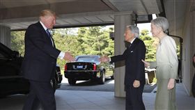 川普,donald trump,日皇明仁 （圖／美聯社／達志影像）