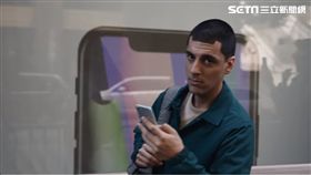 ​Samsung,Galaxy Note 8,Note 8, iPhone X,無線充電,安卓
翻攝影片