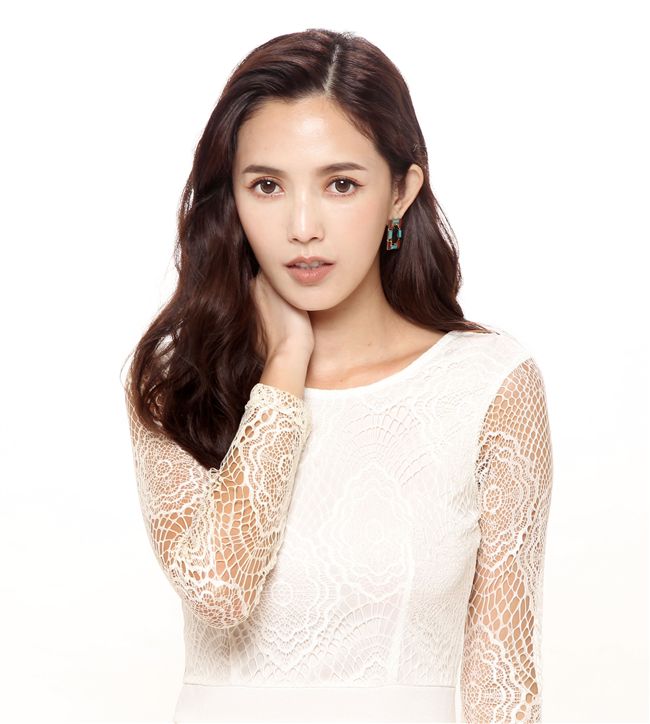 許萌希（拐拐）首次接受三立新聞網獨家專訪。（記者邱榮吉/攝影）