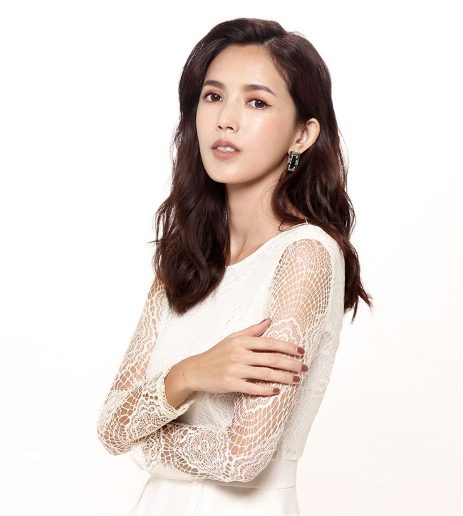 許萌希（拐拐）首次接受三立新聞網獨家專訪。（記者邱榮吉/攝影）