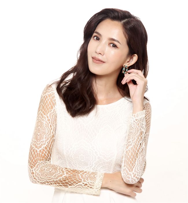 許萌希（拐拐）首次接受三立新聞網獨家專訪。（記者邱榮吉/攝影）