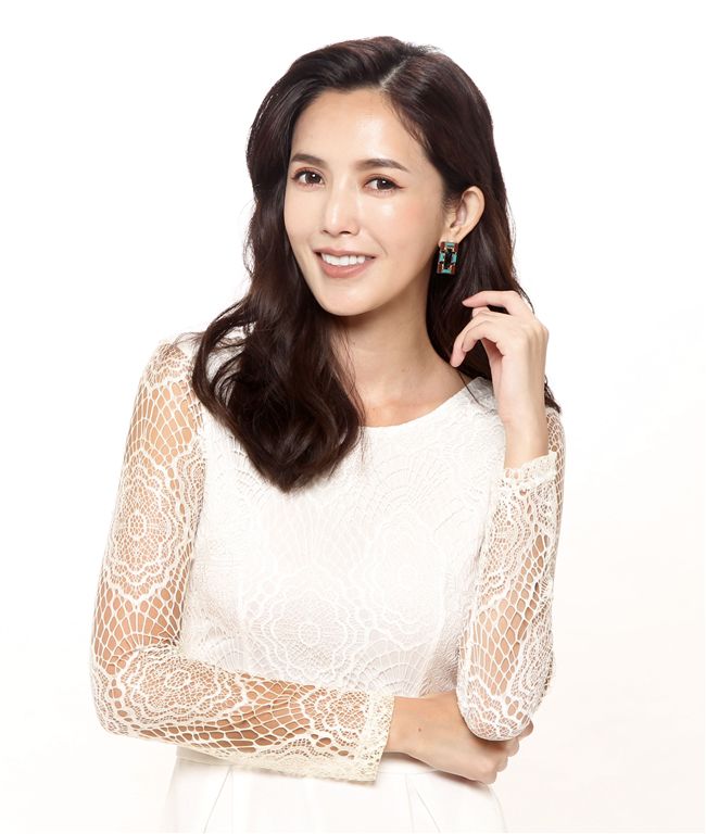 許萌希（拐拐）首次接受三立新聞網獨家專訪。（記者邱榮吉/攝影）