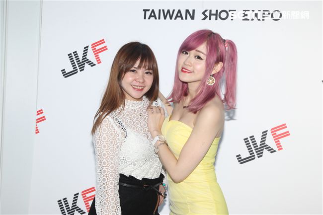 電影女神箐箐vs女神美學攝影戴群芳合推《箐動你的心》獨家專訪。（記者邱榮吉/攝影）