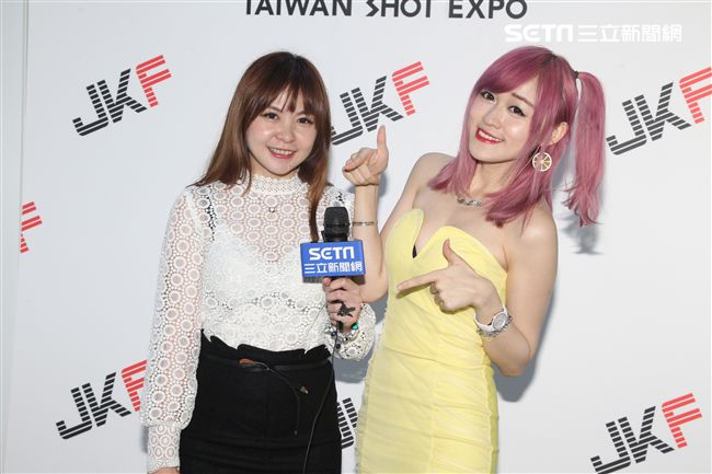 電影女神箐箐vs女神美學攝影戴群芳合推《箐動你的心》獨家專訪。（記者邱榮吉/攝影）