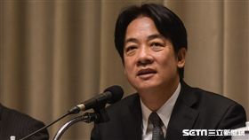 行政院長賴清德召開「排除企業投資障礙五缺之缺地」記者會 圖／記者林敬旻攝