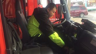 一路好走！　新北消防鳴警報送永軒